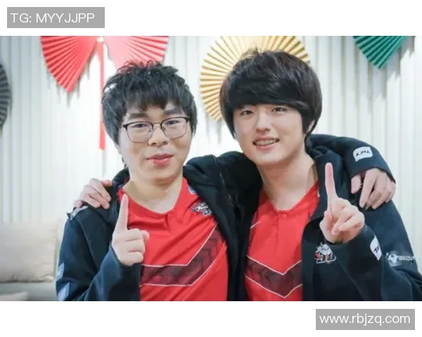 洛克伦与亨克精彩对决直播全程回顾及赛后分析